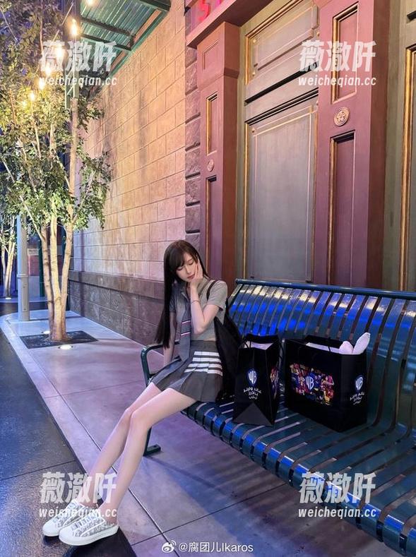 腐团儿Ikaros轰动全场，樱岛麻衣写真全集原来是欢乐合集！