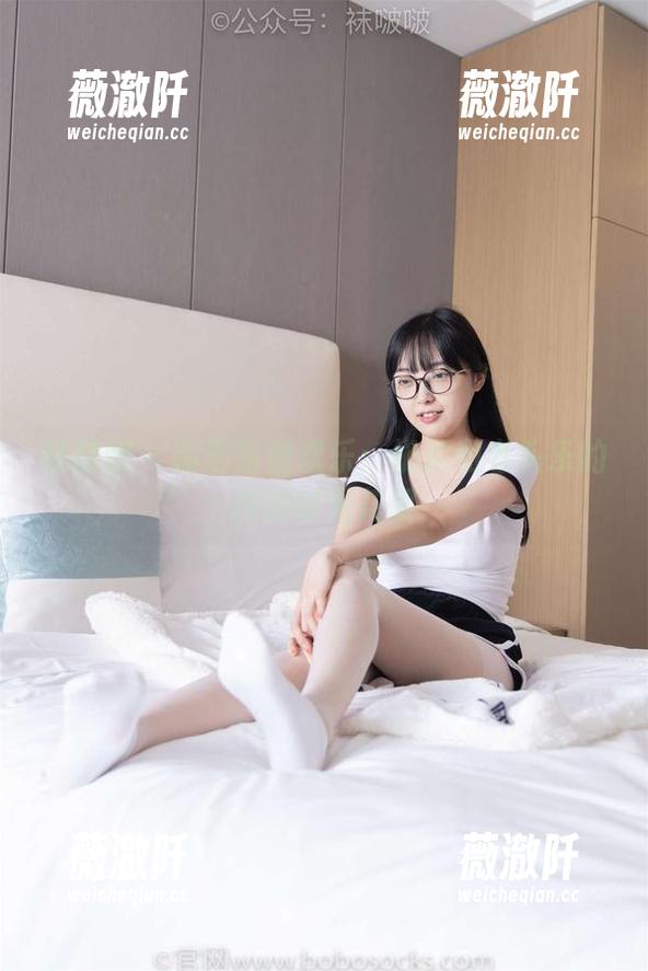 袜啵啵 - 精选瑜伽欢乐：奶油和老头乐的挠脚时光花絮