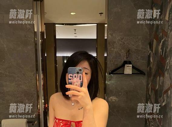 微密圈 - 谁需要清晰的意图，看看詹詹的蕾丝内衣高清照片吧！
