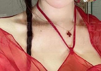微密圈 - 在美图的世界里，轩子巨二兔的透明瞬间，竟然让我也开始幻想！