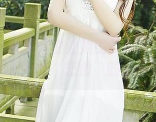 轰趴猫 - 跟着曲曲姐姐的免费写真去冒险，准备好感受‘扭曲’的快乐了吗？