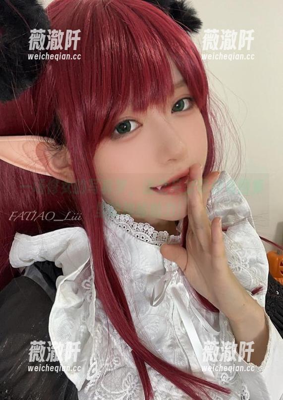 一场修女的写真梦，迷之呆梨带你看图集里的神秘魅力！