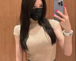 微密圈 - 在金希儿的免费图册中游荡，男友视角什么时候能让我也走进那种美好？