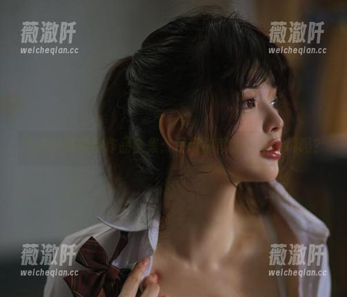 这次的阿寨寨作品全集：吊带袜就是一场梦境吗？
