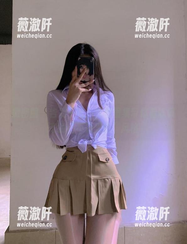 微密圈 - 告别平凡，福利图集带你看陈佩奇的“不知火舞”风格