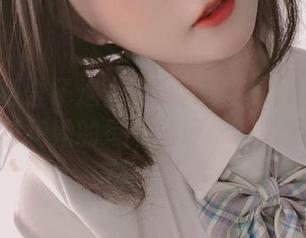 当青水百合子遇上浴缸：那种高清的美图，真想把她的每个角度都收藏起来。
