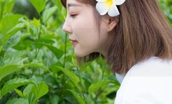魅妍社 - 你见过绯月樱-Cherry在泳衣里翻滚吗？私拍资源分享！